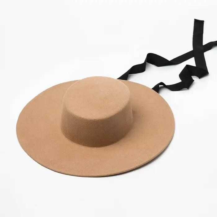 Chapeau plat en laine, feutre
