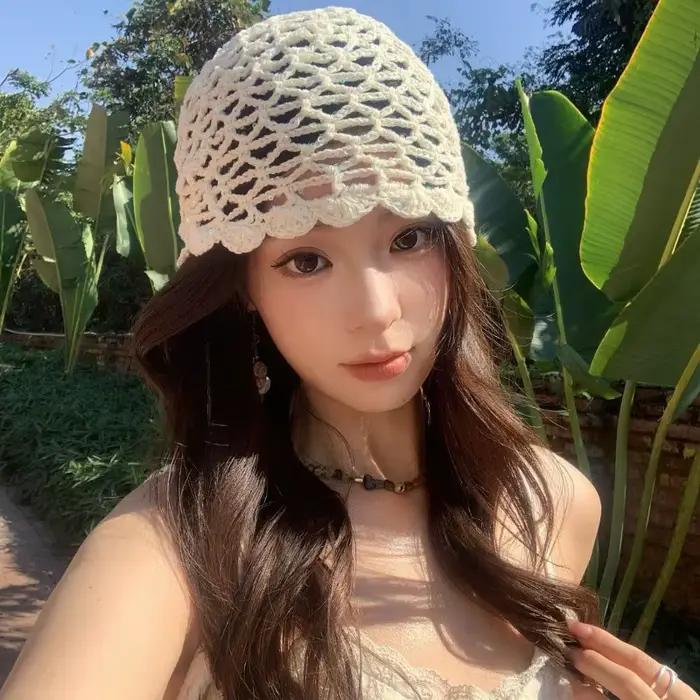 Bonnet en tricot léger pour femme
