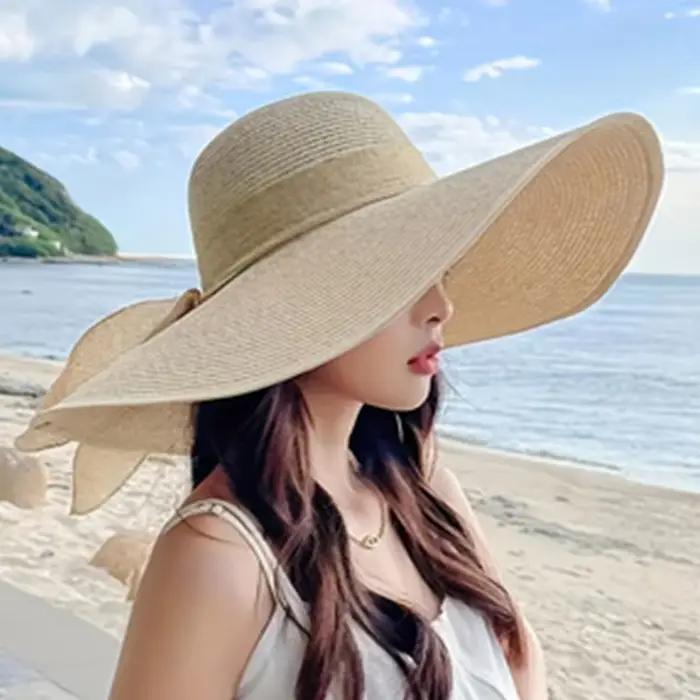 Chapeaux de plage en paille tendance à large bord