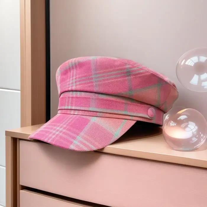 Béret à carreaux rose doux pour femme
