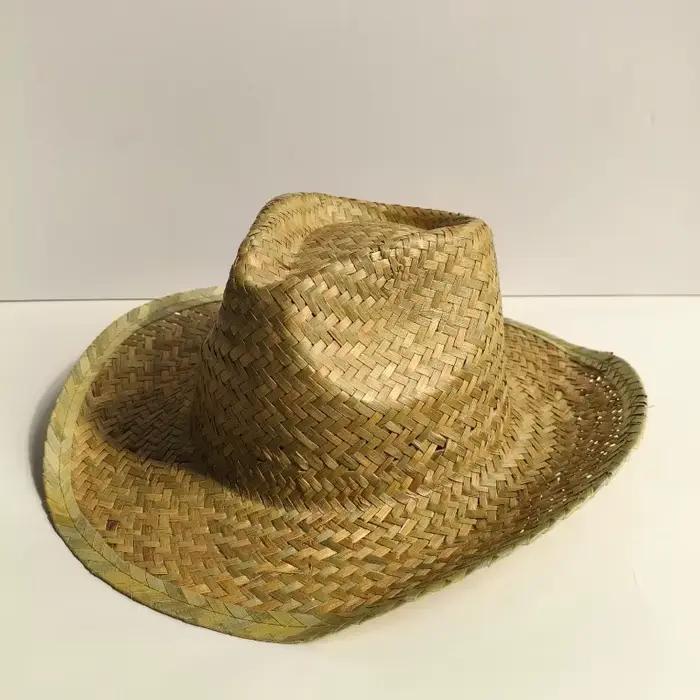 Chapeau de paille à large bord