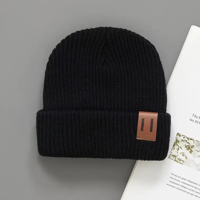 Chapeau tricoté doux pour nouveau-né