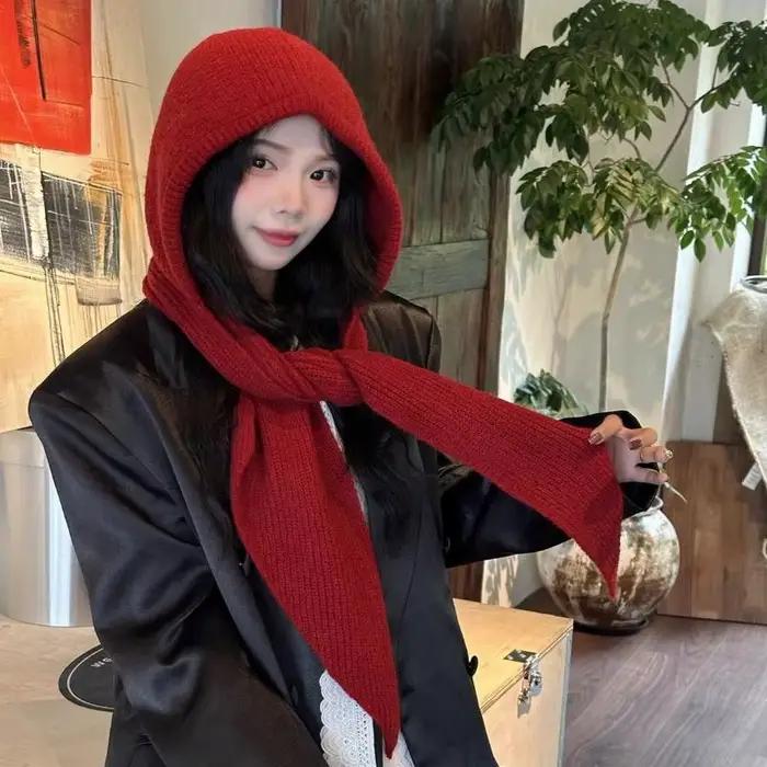 Chapeau et écharpe en laine de créateur avec cache-oreilles pour l'automne et l'hiver ; Chauffe-cou tricoté