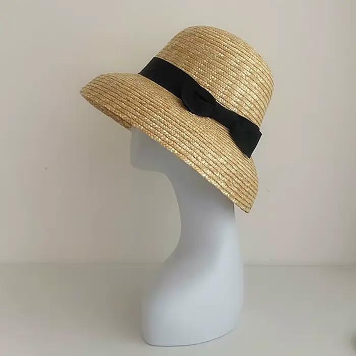 Chapeau de Cloche fait à la main pour femmes