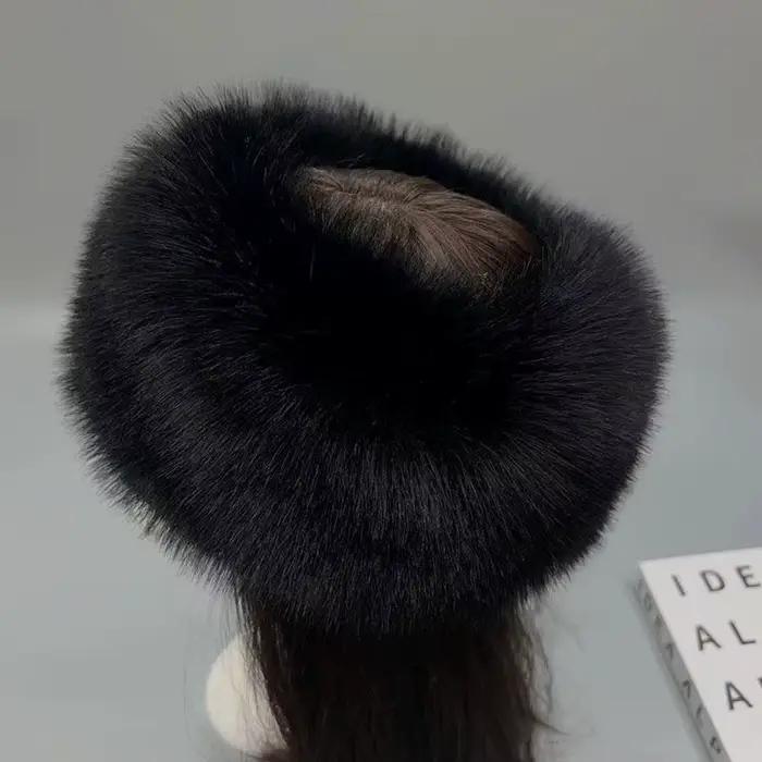 Chapeau en fourrure moelleuse pour femme