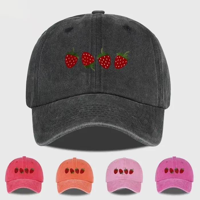 Casquette de baseball imprimée fraises