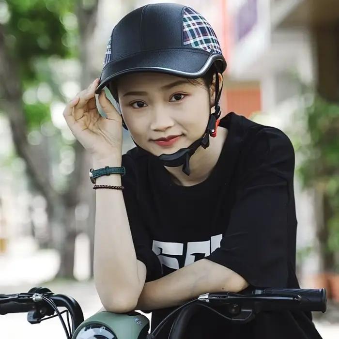 Casque de vélo de style casquette de baseball