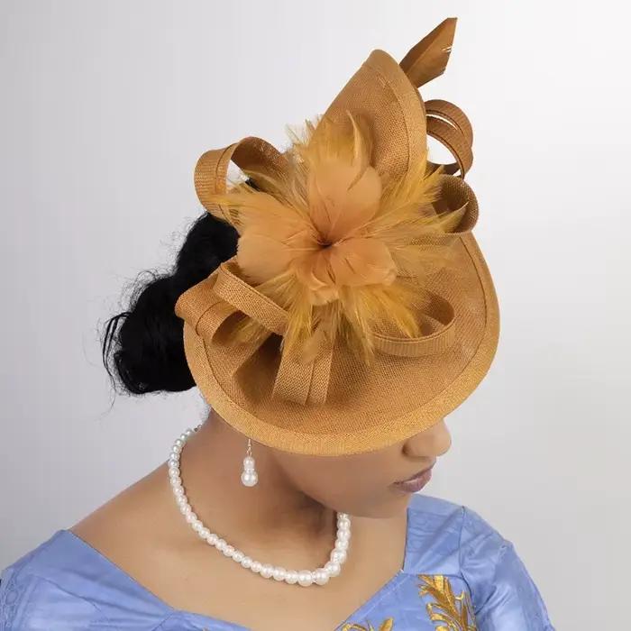 Chapeau élégant pour femme