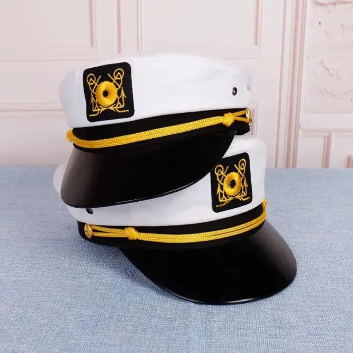 Chapeau blanc décoratif réglable