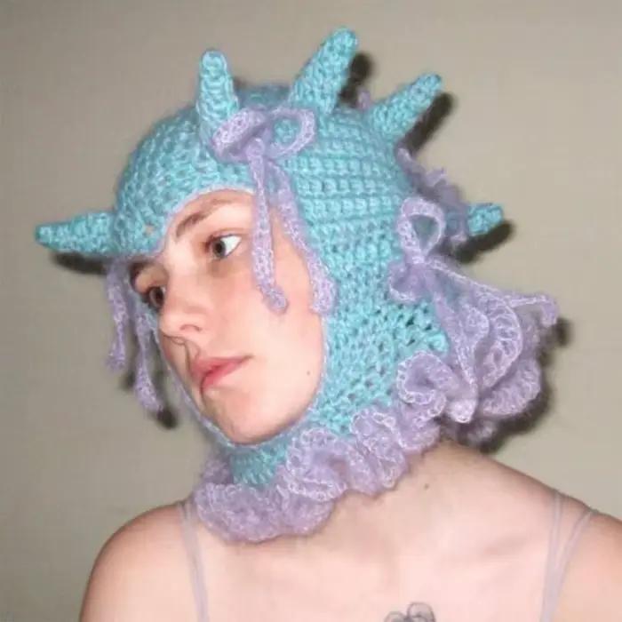 Bonnet tricoté en dentelle 39BB