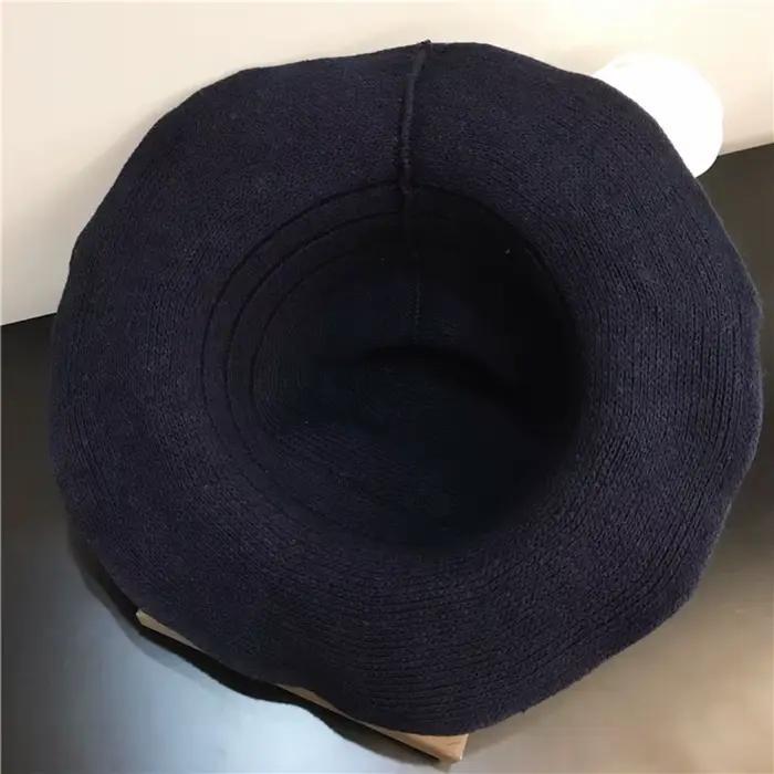 Chapeau de sorcière en laine décontracté