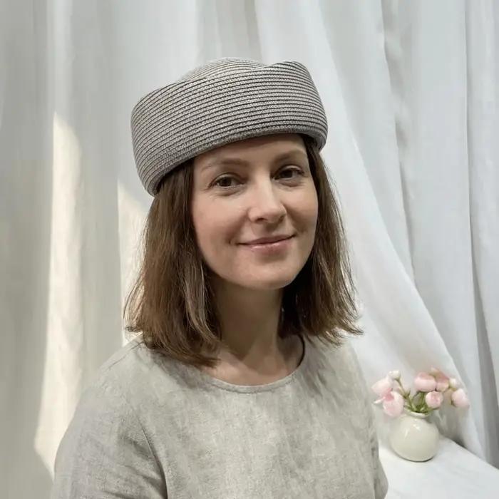Chapeau Béret en Paille Élégant et Tendance