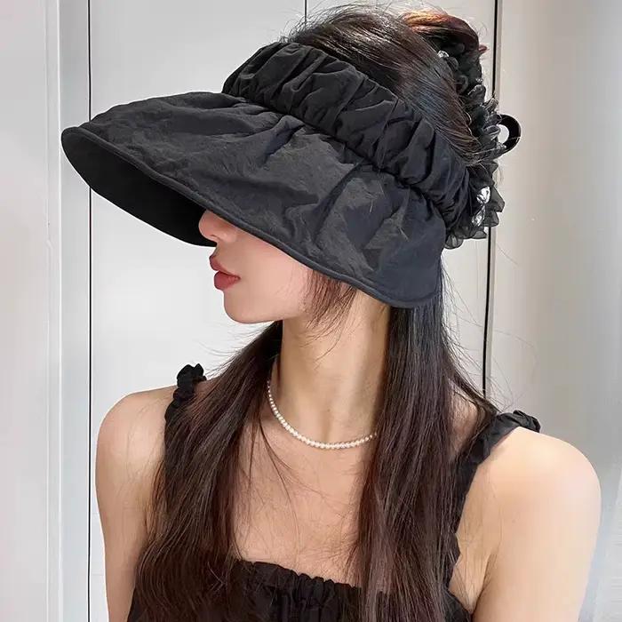 1 chapeau de soleil léger avec un design à calotte haute et à large bord