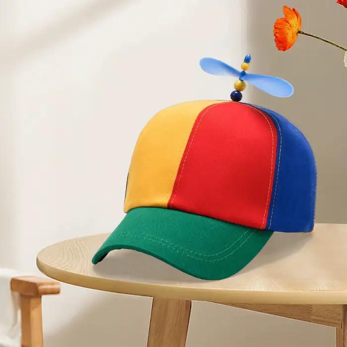 Chapeau d'hélice coloré pour adultes