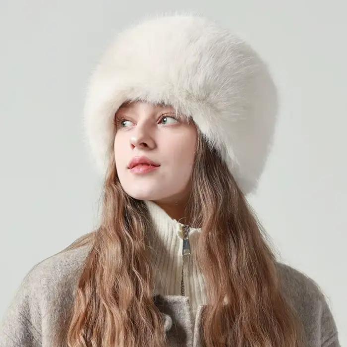 Chapeau en fausse fourrure artificielle