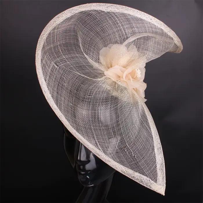 Sinamay-Chapeau Fascinateur Jaune Élégant pour Femme