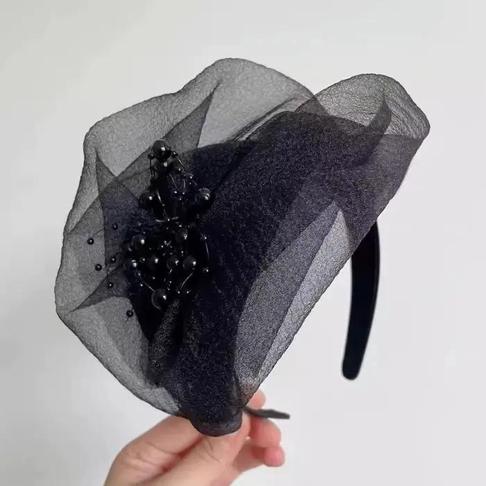 Bandeau demi-chapeau élégant