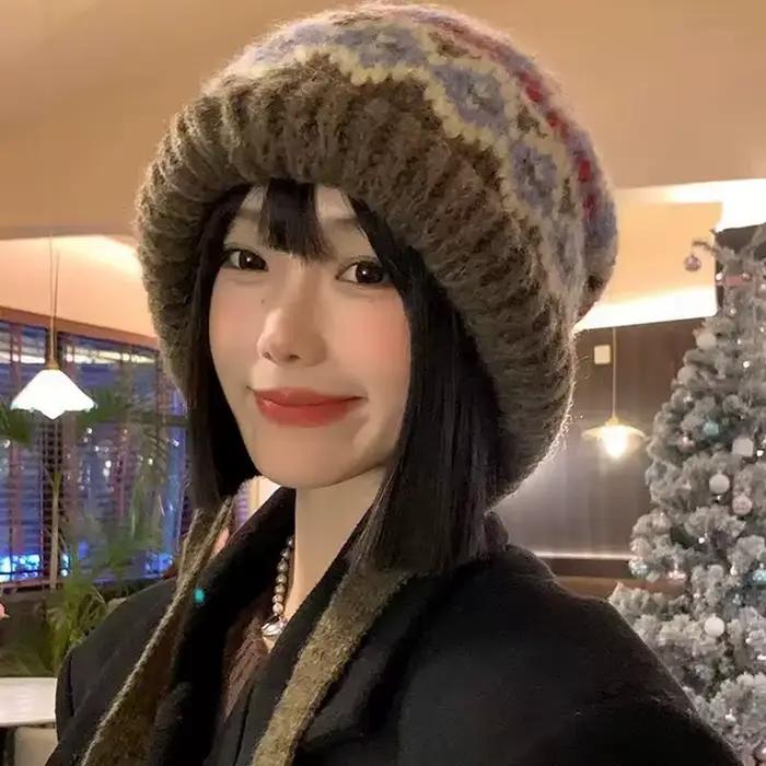 Bonnet tricoté en laine mélangée pour femme