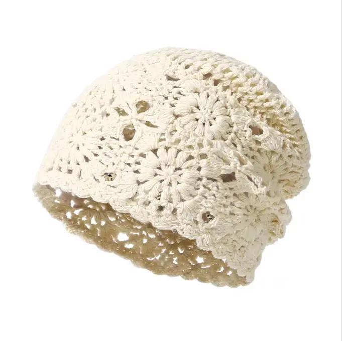 Bonnet tricoté à la main pour femme