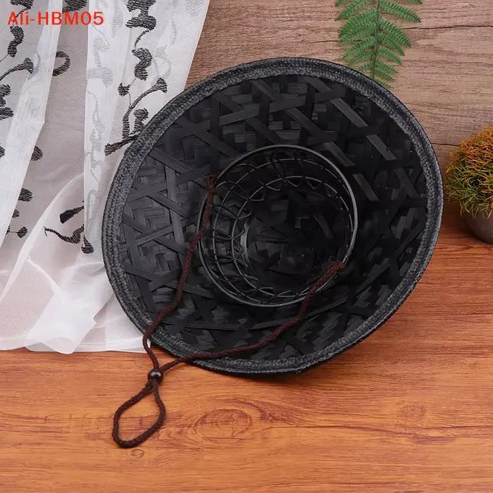 (HB05) Chapeau conique en paille de bambou