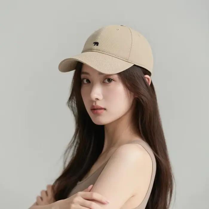 Casquette de baseball simple et polyvalente brodée d'un ours polaire avec une large visière pour un visage fin