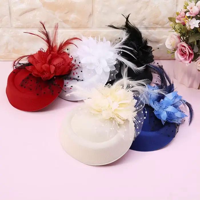 Fascinateur en fausse laine avec fleur