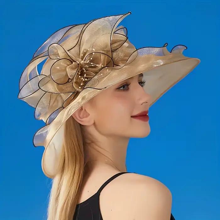 Chapeau en velours élégant et sophistiqué