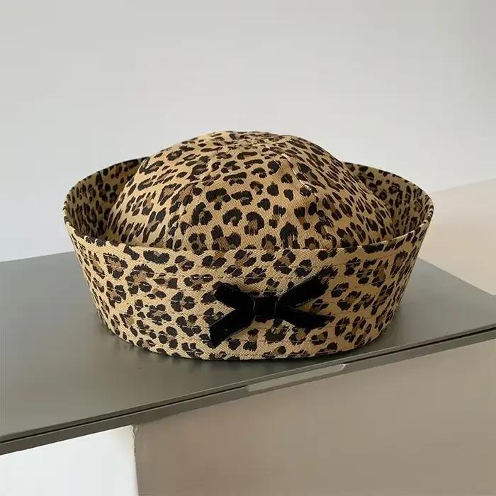 Japonais mignon marin chapeau arc bleu bord