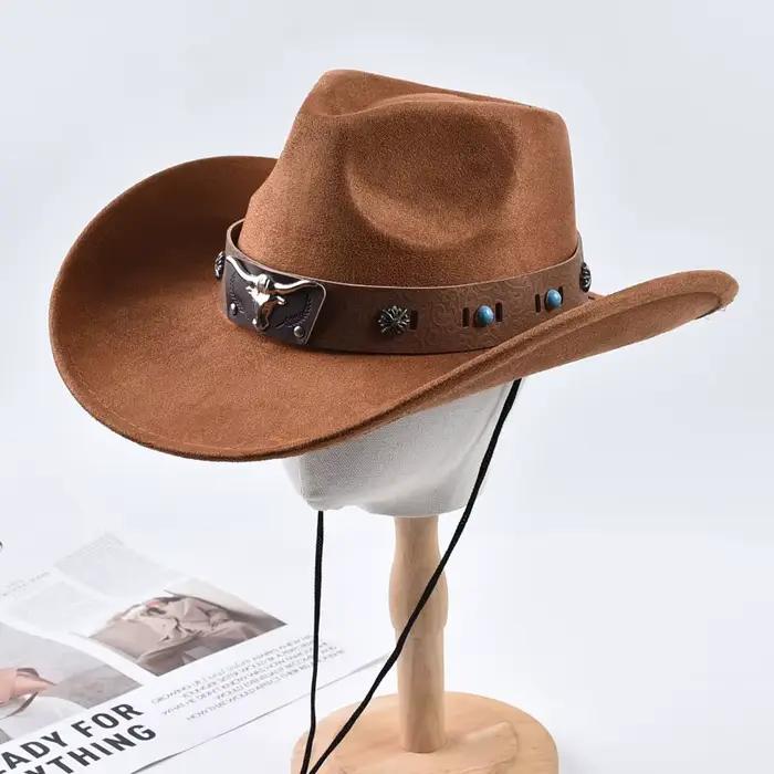 Chapeau de cowboy western vintage à bord roulé avec rivets en forme de tête de taureau