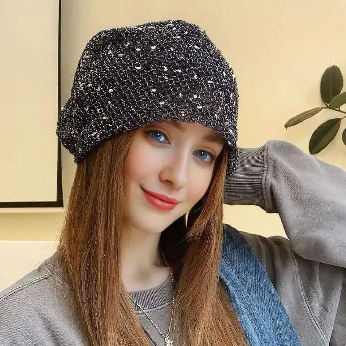 Chapeau coréen ajouré en tricot