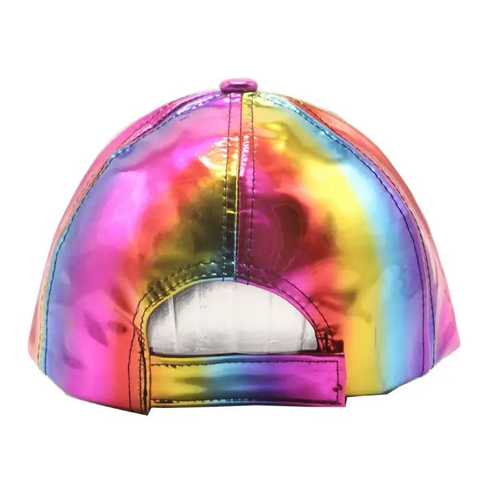 Casquette de baseball holographique arc-en-ciel en cuir PU brillant
