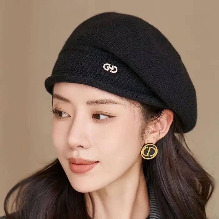 Béret tricoté d'hiver pour femmes