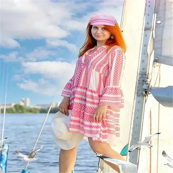 Chapeau de capitaine rose