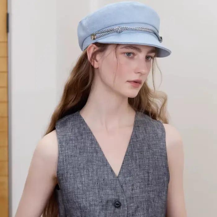 Casquette plate à double tresse pour femme