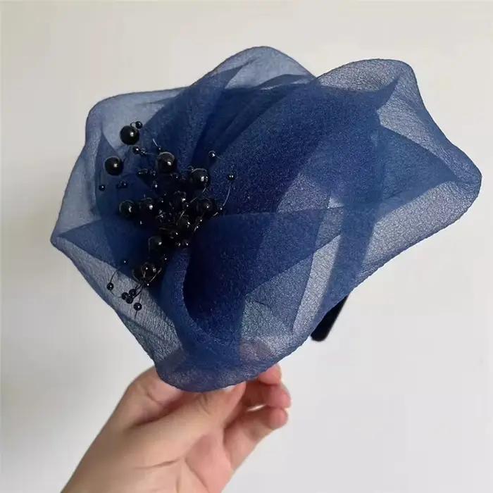 Bandeau demi-chapeau élégant