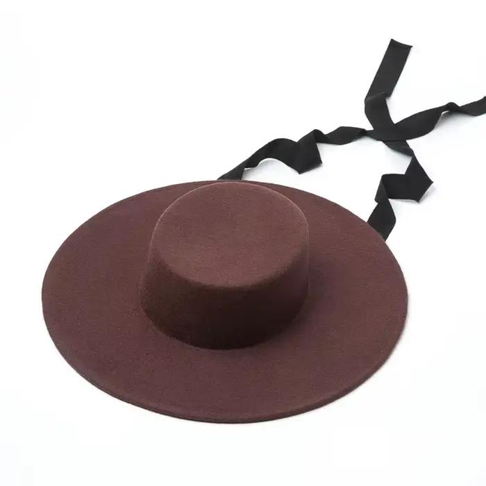 Chapeau plat en laine, feutre