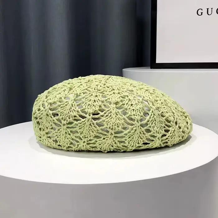 Béret en paille pour femmes