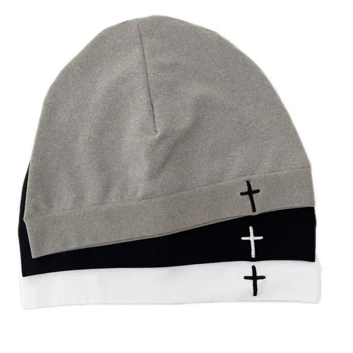 Chapeau de crâne tricoté brodé en croix pour couverture chaude d'automne et d'hiver