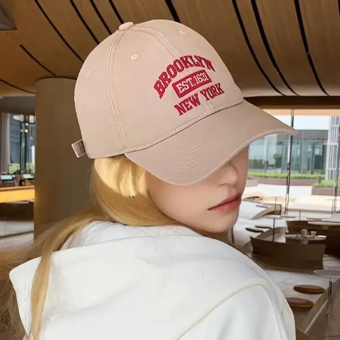 Casquette de baseball brodée avec logo Brooklyn NY réglable pour femmes et hommes