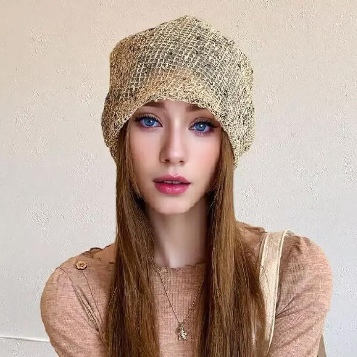 Chapeau coréen ajouré en tricot