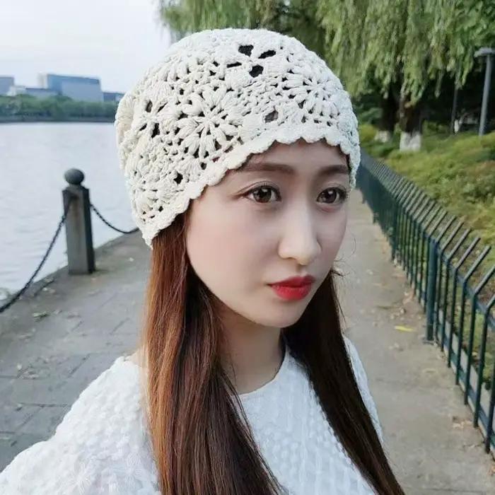 Chapeau respirant avec des fleurs pour femme