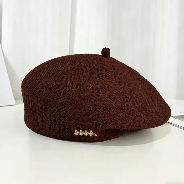 Béret élégant de style japonais ajouré