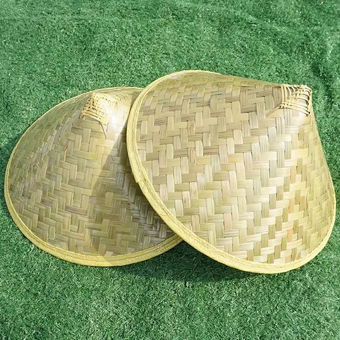 Chapeau de pêcheur chinois traditionnel