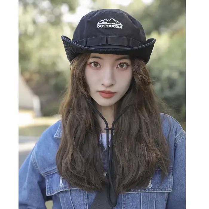 Chapeaux de cowboy, casquettes de camping