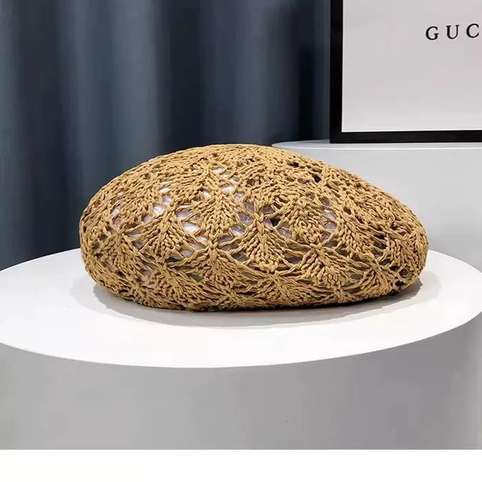 Béret en paille pour femmes