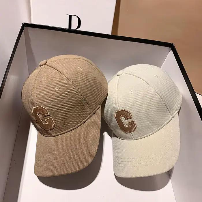 Casquette de baseball lettre C rigide polyvalente grande circonférence de la tête