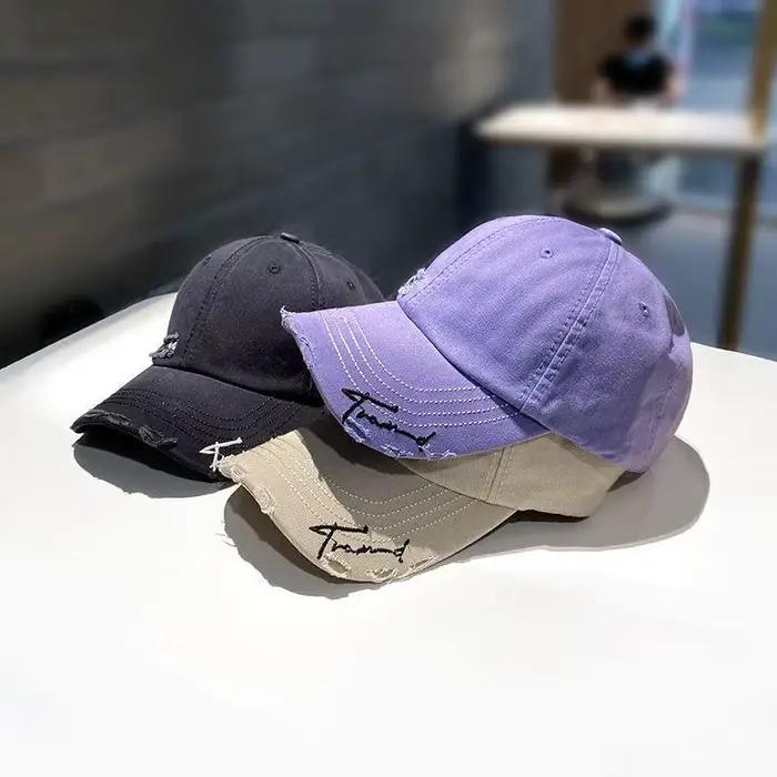 Casquette de baseball plissée violette