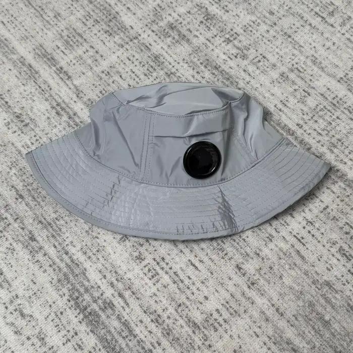 Nouveau Chapeau Bob en Nylon pour Homme 2025
