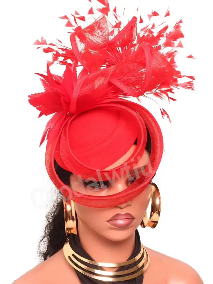 Chapeaux fascinateurs en plumes de cheveux rouges pour femmes