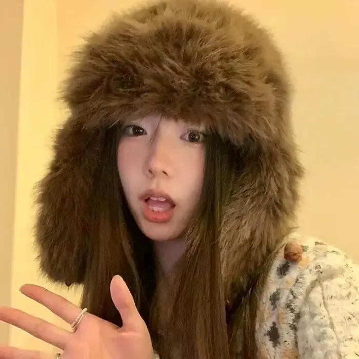 Nouveau Chapeau d'Hiver 2025 pour Femme en Fausse Fourrure